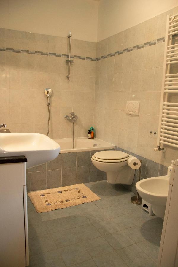 Un'Oasi Di Pace Apartment Аграте Брианца Екстериор снимка